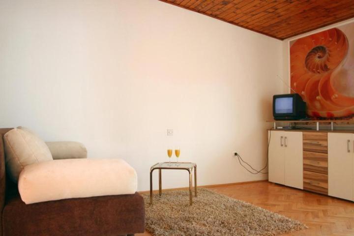 Apartment House Roso Makarska